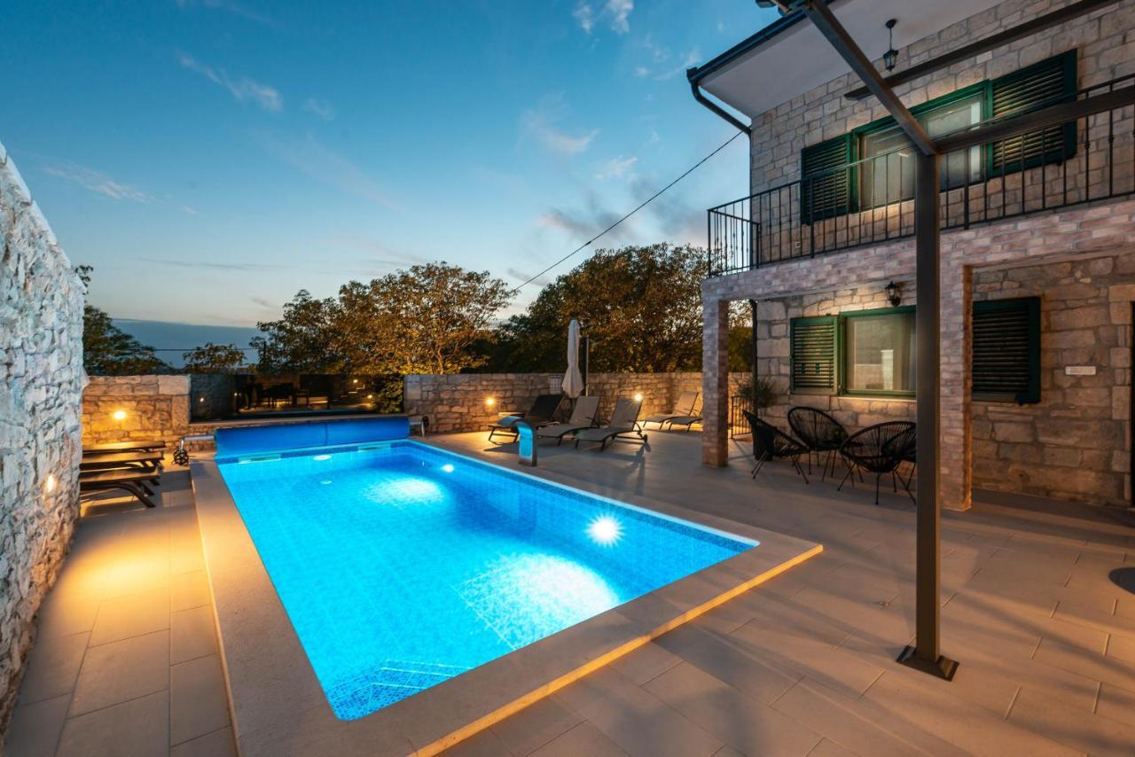 Stone Villa Didovi Snovi With Heated Pool Lisane Ostrovicke Dış mekan fotoğraf