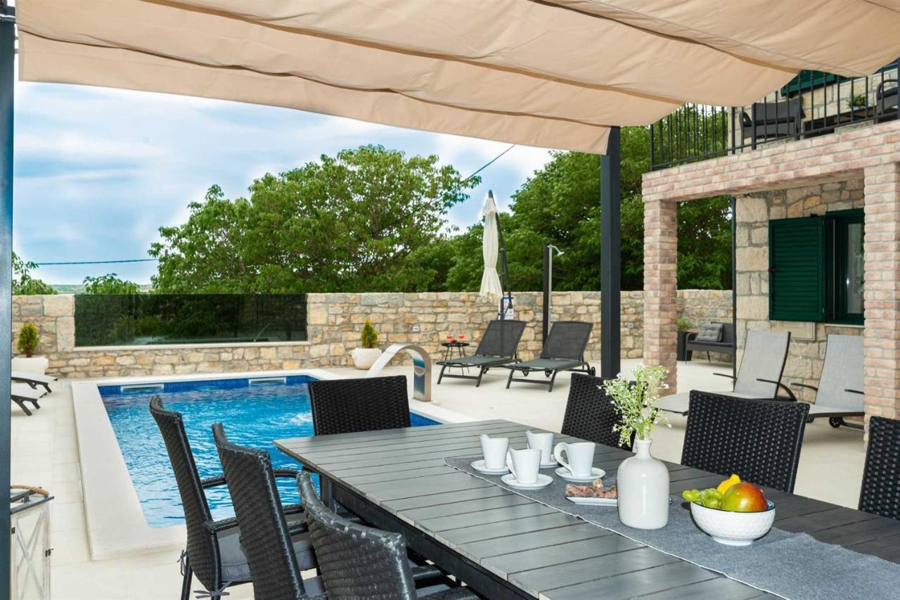 Stone Villa Didovi Snovi With Heated Pool Lisane Ostrovicke Dış mekan fotoğraf