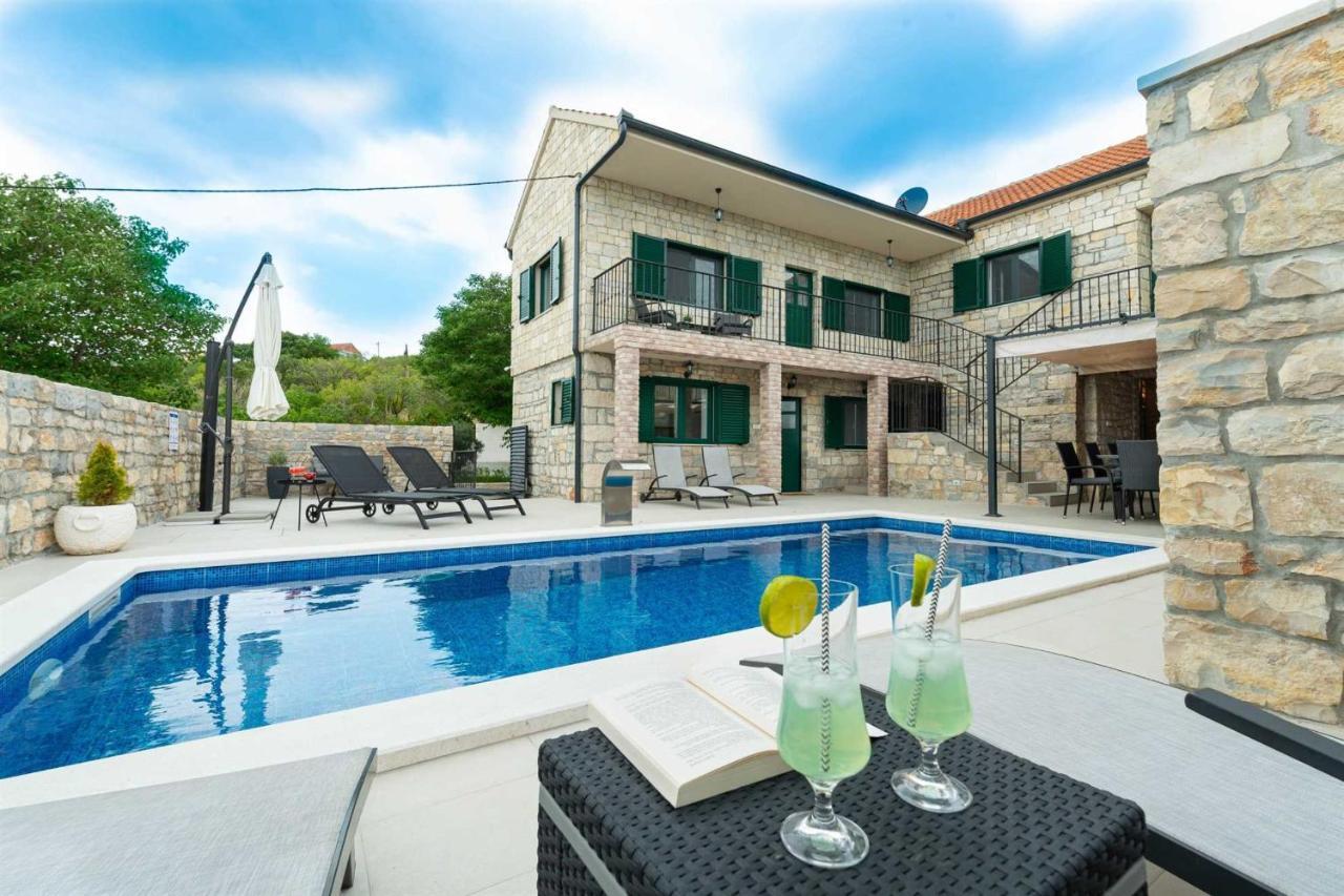Stone Villa Didovi Snovi With Heated Pool Lisane Ostrovicke Dış mekan fotoğraf