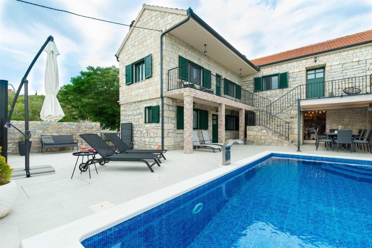 Stone Villa Didovi Snovi With Heated Pool Lisane Ostrovicke Dış mekan fotoğraf