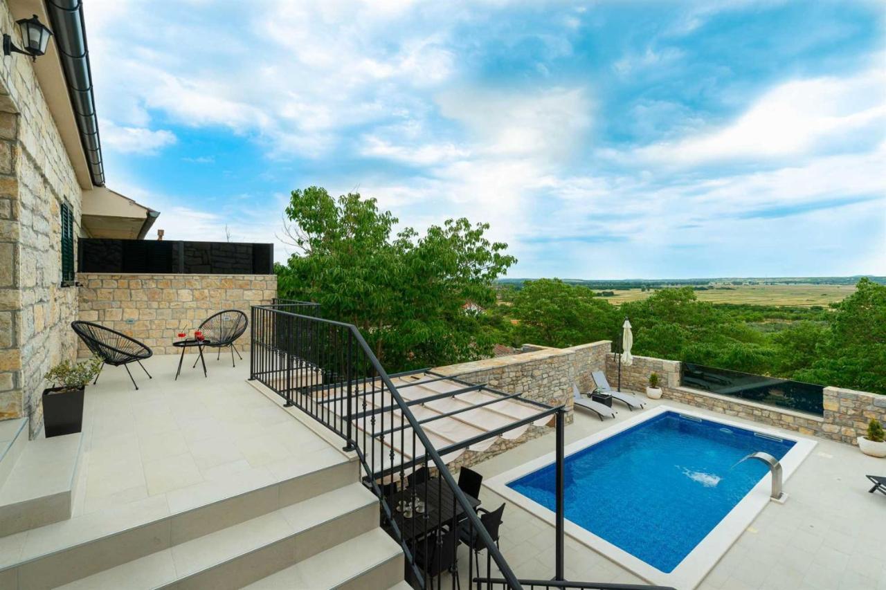 Stone Villa Didovi Snovi With Heated Pool Lisane Ostrovicke Dış mekan fotoğraf