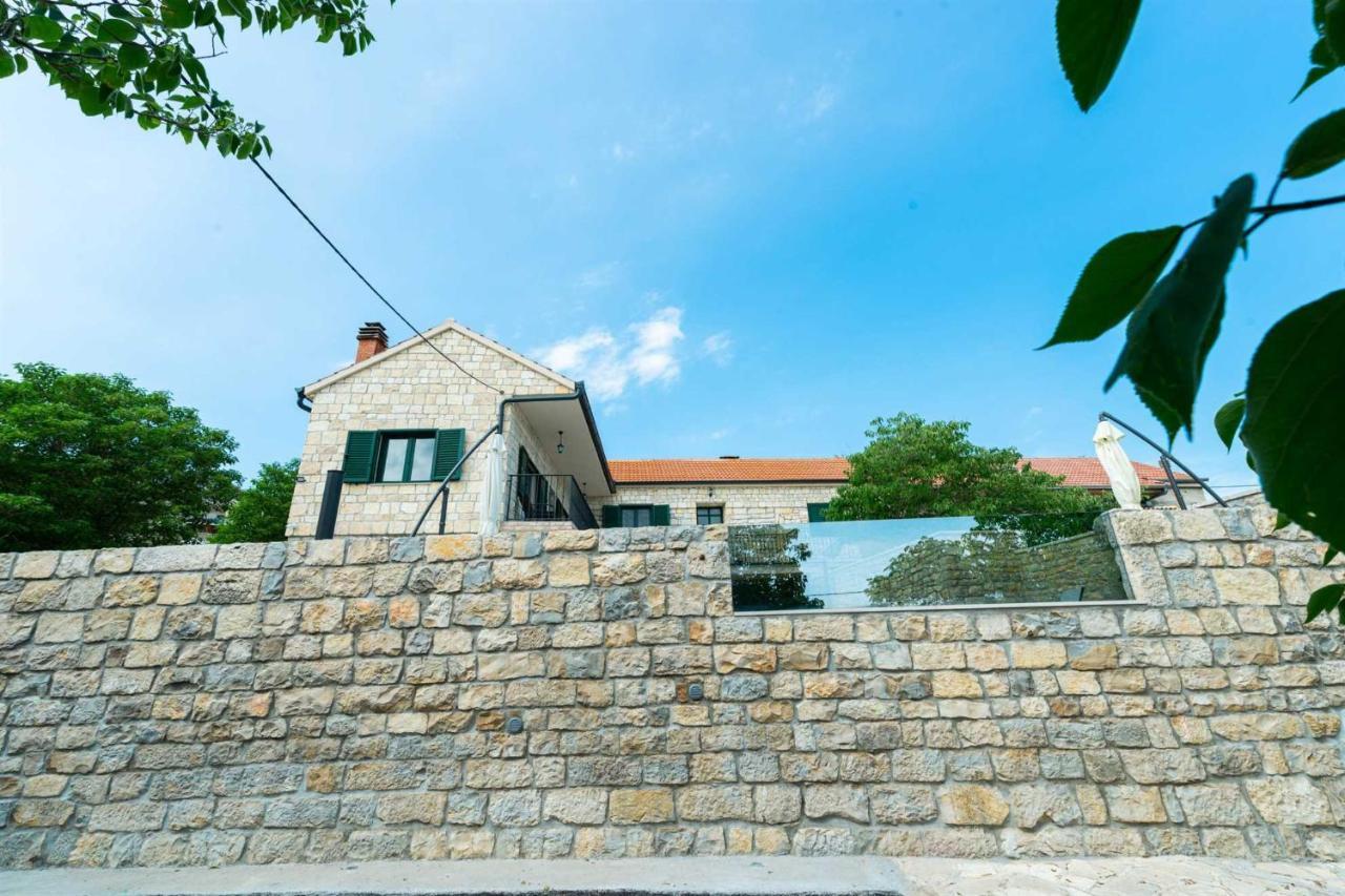 Stone Villa Didovi Snovi With Heated Pool Lisane Ostrovicke Dış mekan fotoğraf