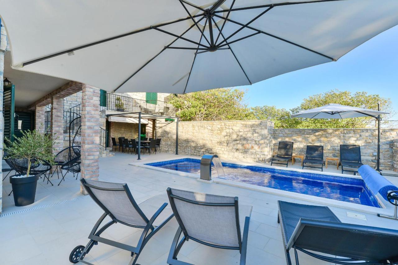 Stone Villa Didovi Snovi With Heated Pool Lisane Ostrovicke Dış mekan fotoğraf